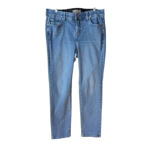 Torrid Bombshell Straight Light‎ Wash